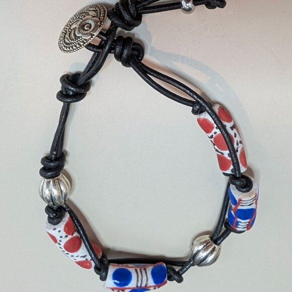 Handmade Afrocentric Beaded Bracelet, UNISEX Boho Leather Macrame Wristband - Picture 1 of 6